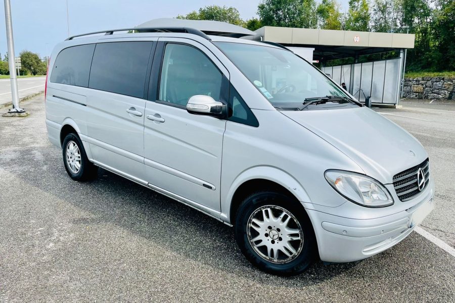 Mercedes Benz Viano 220